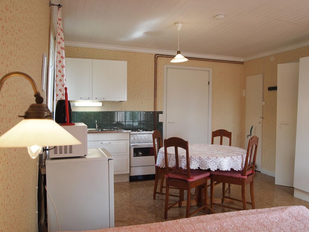 Tammiston Cottages Naantali Room photo